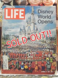 ct-140114-02 LIFE / October 15. 1971 Disney World Opens
