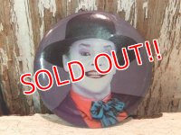 pb-140114-16 Batman / 80's Pinback (B)