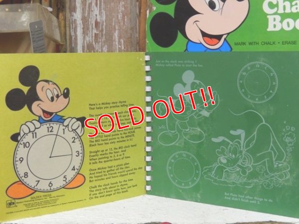画像3: ct-140121-71 Mickey Mouse / 70's Tells The Time Chalk Book