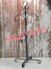 dp-140205-08 Vintage Mug Tree