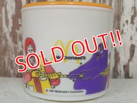 ct-140211-47 McDonald's / 80's Plastic Mug