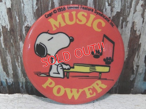 画像1: ct-140211-08 Snoopy / 70's Pinback "MUSIC POWER"