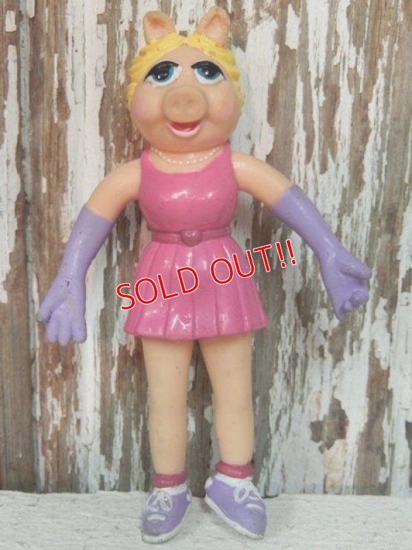 画像1: ct-131210-18 Miss Piggy / Just Toys 80's Bendable figure