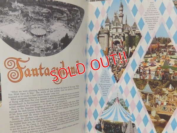 画像4: ct-140121-36 Walt Disney's Pictrial souvenir book of... Disneyland