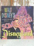 ct-140121-36 Walt Disney's Pictrial souvenir book of... Disneyland