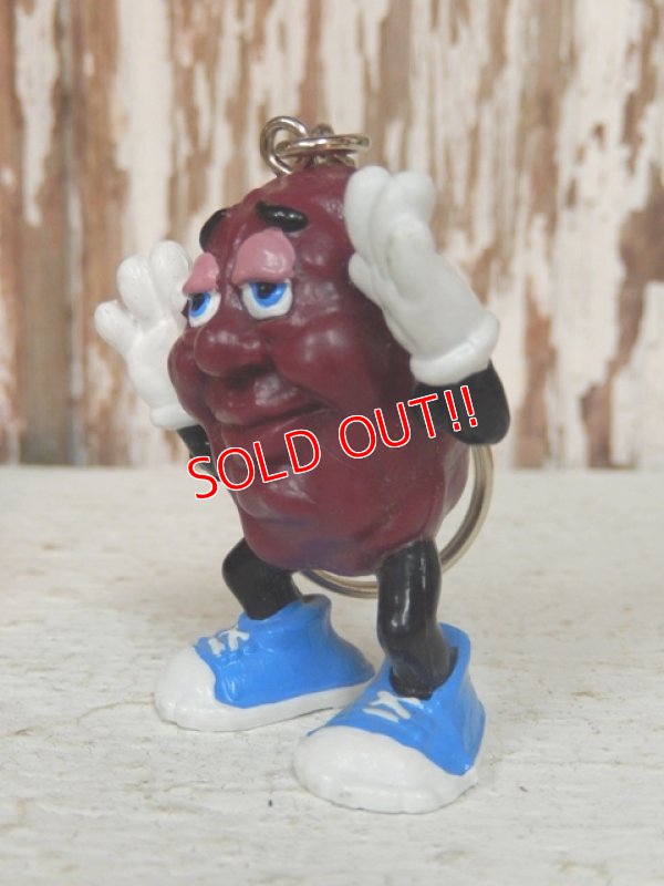 画像2: ct-140211-64 California Raisins / 80's PVC Keychain "Justin X. Grape"