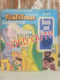ct-120530-69 The Flintstones / 1974 Zoo Adventure Book and Record