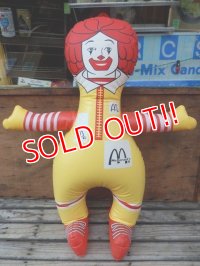 ct-140311-14 McDonald's / Ronald McDonald's Big Inflatable