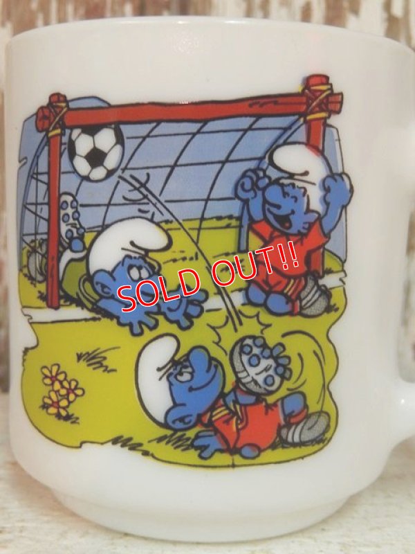 画像2: ct-140401-09 Smurf / 1990 Milk glass mug (France)