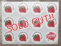 ct-140318-46 Kahn's / Sticker "Strawberry"