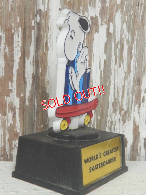 画像4: ct-140510-08 Snoopy / AVIVA 70's Trophy "World's Greatest Skateborder"