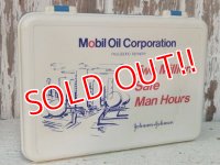 dp-140508-13 Mobil Oil Corporation / First Aid Kit