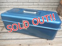 dp-140610-13 Vintage Tackle Box