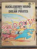 bk-140617-02 Huckleberry Hound / And The Dream Pirates 1972 Picture Book