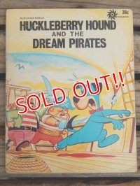 bk-140617-02 Huckleberry Hound / And The Dream Pirates 1972 Picture Book
