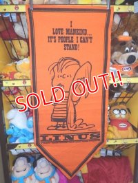 ct-140617-05 PEANUTS / 60's Banner "Linus" Orange
