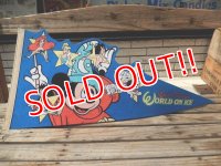 ct-140624-03 Walt Disney's / World on Ice Pennant