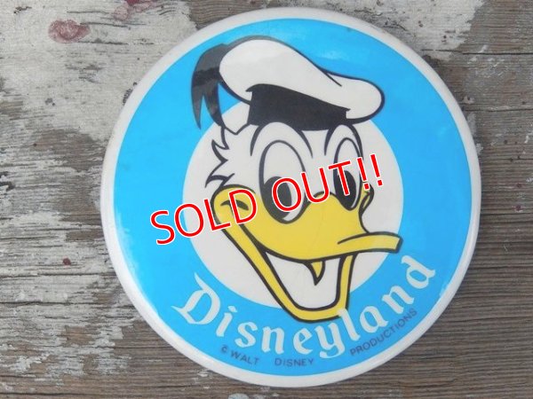 画像1: ct-140617-20 Donald Duck / Disneyland 70's Pinback