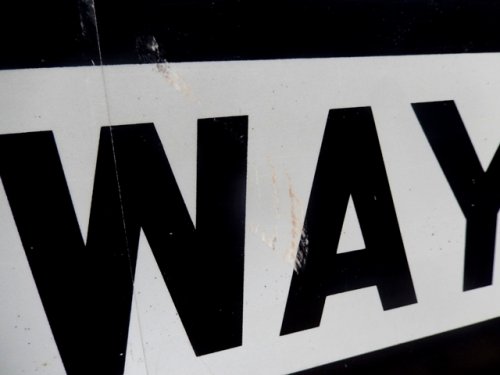 他の写真3: dp-140718-05 Road sign "ONE WAY"