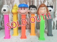 pz-130917-04 Peanuts / 90's PEZ Dispenser Set of 6