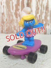 ct-140715-17 Smurfette / 90's Hardee's Meal Toy