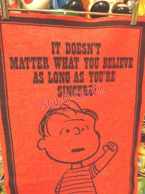 画像2: ct-140617-02 PEANUTS / 60's Banner "Linus" Red