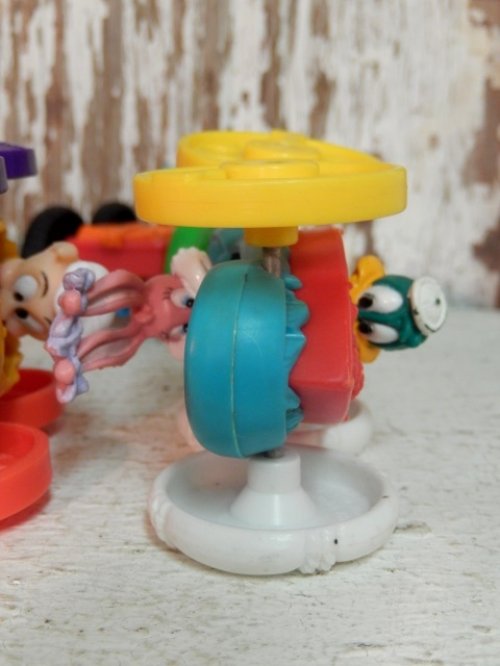 他の写真2: ct-130813-13 Tiny Toon Adventure / McDonald's 1991 Flip Cars Meal toy set