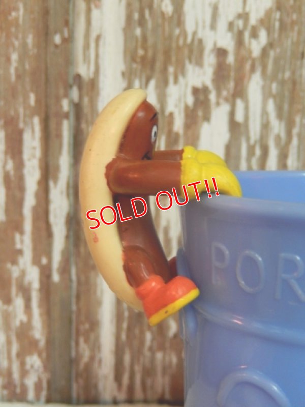 画像2: ct-140916-29 A&W / 2002 Hung on mug PVC "Hot Dogs"