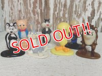 ct-140916-78 Looney Tunes / Arby's 1987 PVC set of 7
