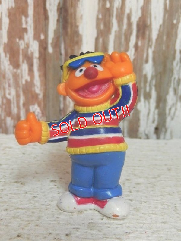画像1: ct-140916-97 Ernie / Mattel 90's Plastic figure