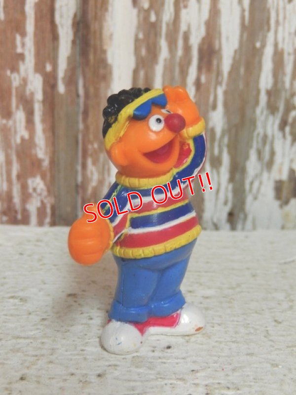 画像2: ct-140916-97 Ernie / Mattel 90's Plastic figure