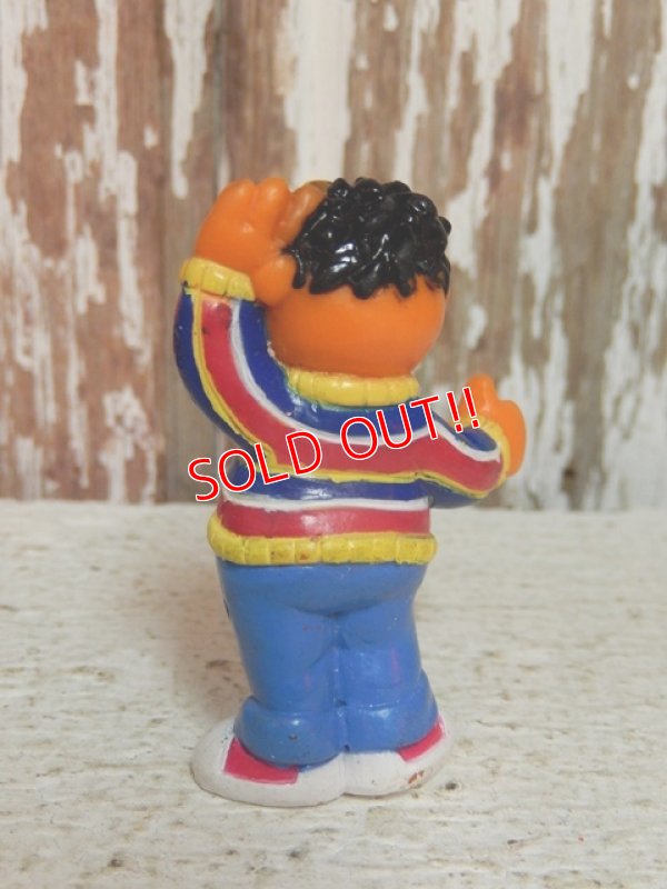 画像3: ct-140916-97 Ernie / Mattel 90's Plastic figure