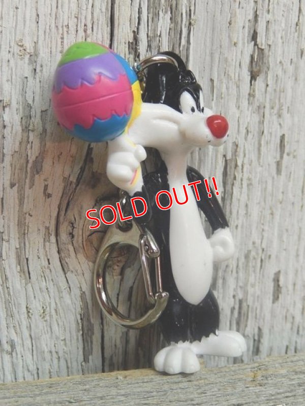 画像2: ct-141021-15 Sylvester / 90's PVC Keychain "Easter Egg Balloon"