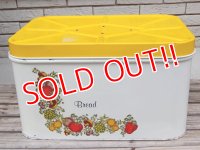 kt-141101-01 Cheinco / 70's Tin Bread Box