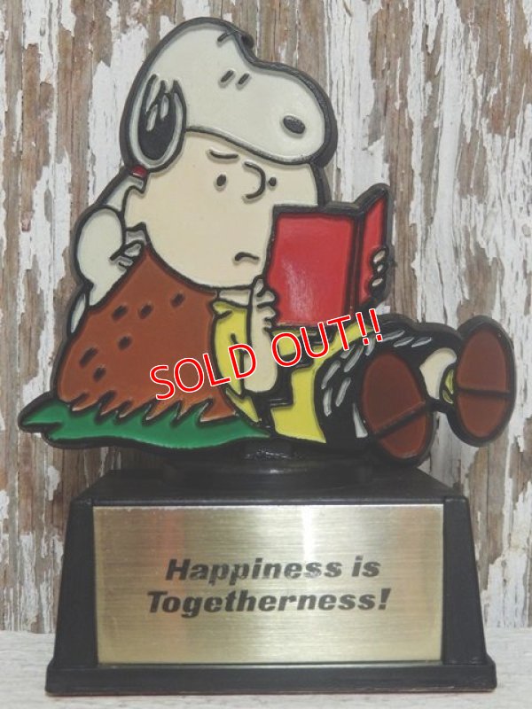 画像1: ct-141028-18 Snoopy / AVIVA 70's Trophy "Happiness is Togetherness!"