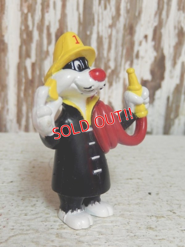 画像2: ct-141108-14 Sylvester / Arby's 1989 PVC "Firefighter"