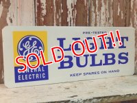 dp-141126-01 General Electric / 60's-70's LIGHT BULBS W-side metal sign