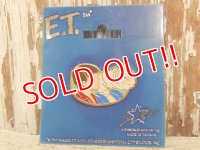 ct-141125-42 E.T. / AVIVA 80's Pinback