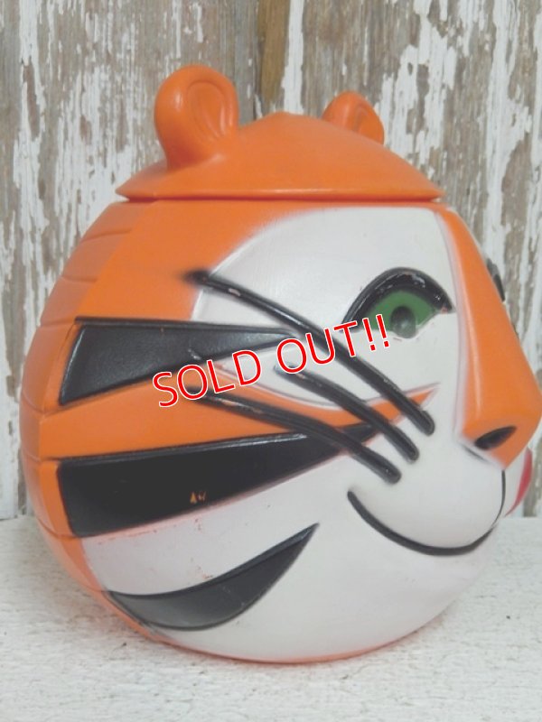画像3: ct-141201-03 Kellogg's / Tony the Tiger 60's Plastic Cookie jar