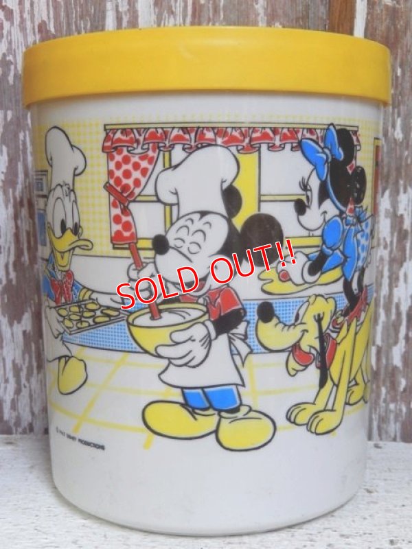 画像1: ct-141216-45 Walt Disney's / Eagle 70's Plastic Canister