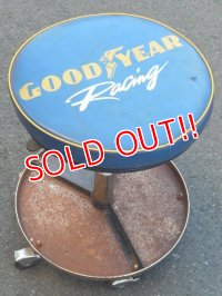 dp-150107-13 Goodyear / Stool