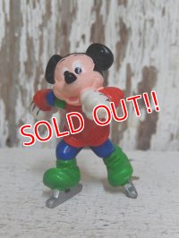 ct-141209-77 Mickey Mouse / Applause PVC "Ice skating"