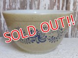 kt-160901-20 Pyrex / 70's Home Stead Round Mixing Bowl (S)