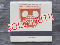mt-150218-08 Walt Disney World / Grosvenor Resort Match