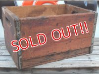 dp-150217-04 SQUIRT / Vintage Wood Box