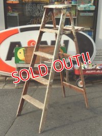 dp-150317-03 Vintage Wood Step Ladder (Large)
