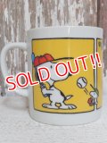 ct-150428-09 Snoopy / 70's-80's Mug "Baseball"