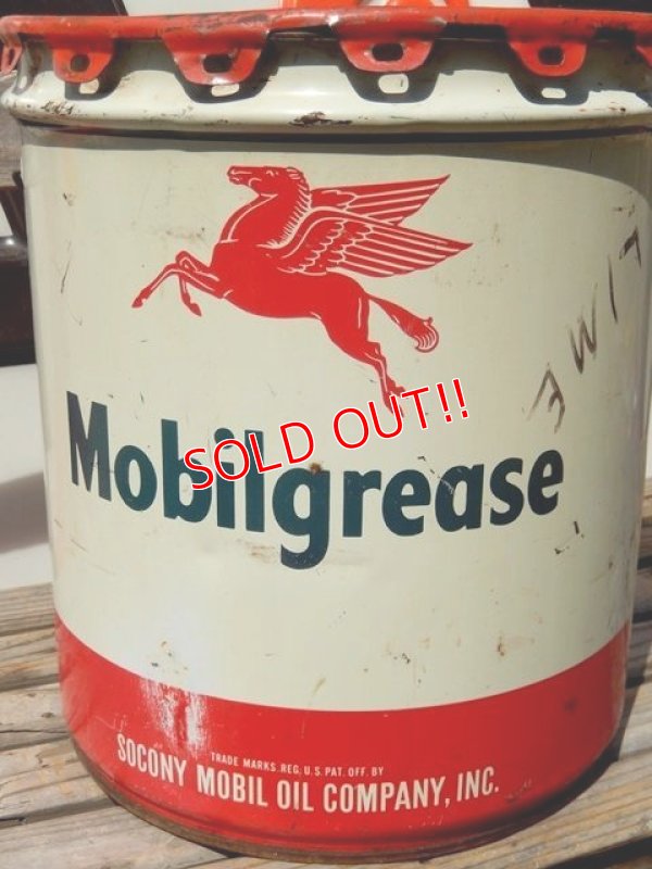 画像2: dp-150501-06 Mobilgrease / 50's Oil can