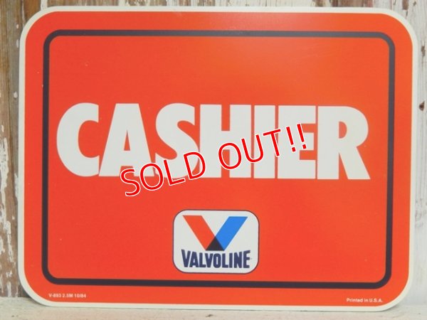 画像1: dp-150602-02 Valvoline / 1984 Plastic Sign "CASHIER"