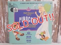ct-150519-28 Pinocchio / 70's Record and Book